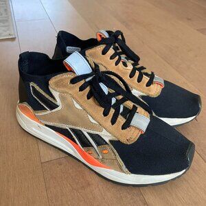 Limited Edition Victoria Beckham Reebok Bolton Lo Sneakers